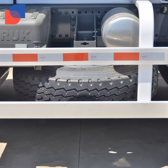 Sino Truck HOWO/ Sitrack Chassis Concrete Truck Mixer Vehical with High Quality